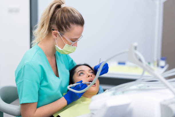 Best Broken or Chipped Tooth Repair in Edgard, LA